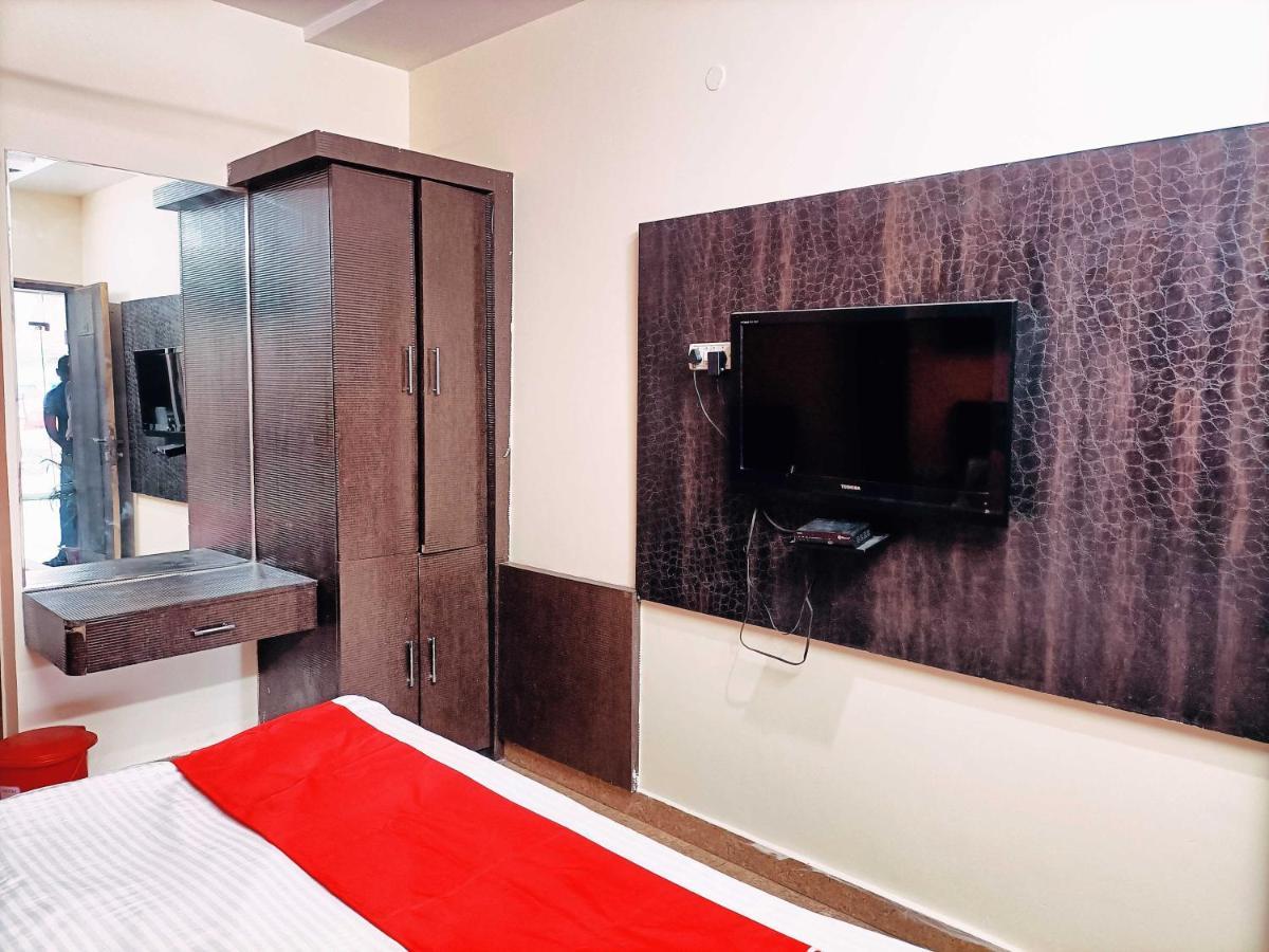 Oyo Flagship Just-9 Inn Near Sahara Ganj Mall Lucknow Dış mekan fotoğraf