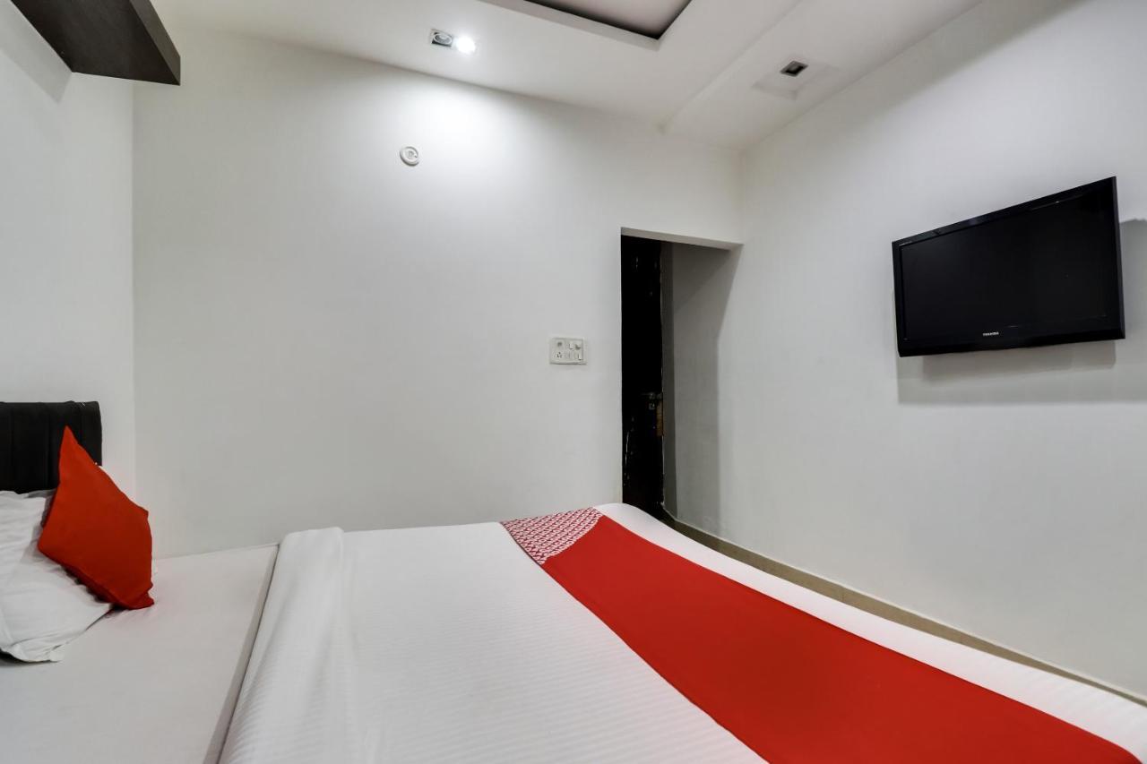 Oyo Flagship Just-9 Inn Near Sahara Ganj Mall Lucknow Dış mekan fotoğraf